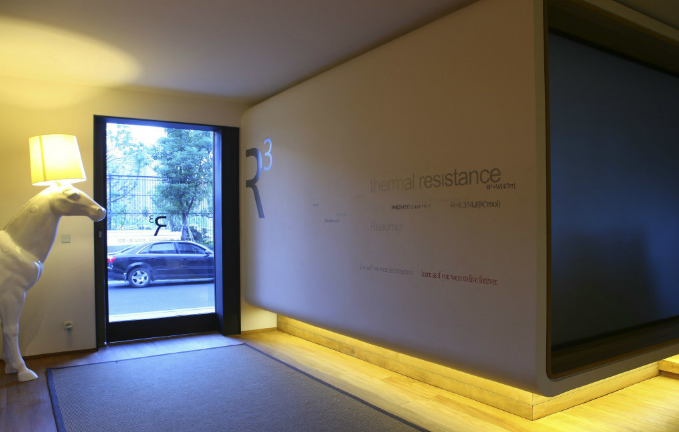 上海辦公室裝修設(shè)計大揭秘：頂面噴涂，你了解多少？